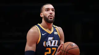 Coronavírus: Estrela de basquetebol gozou com Covid-19 e acabou por ser o primeiro infetado