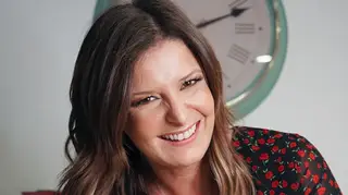 Maria Botelho Moniz surpreende seguidores com foto da adolescência: "Parece a capa de um livro"