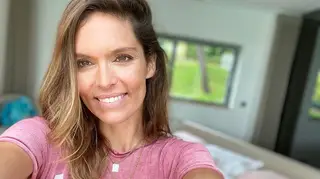 Diana Chaves partilha fotografia dos sobrinhos bebés e fãs brincam: “Fica-te muito bem”