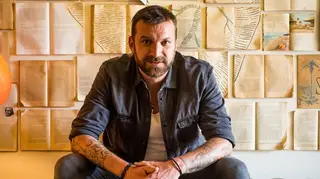 Ljubomir Stanisic ajuda jovem desempregado de 19 anos a morar na rua: “Já encontrou trabalho”