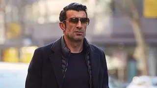 Após a morte de mãe, Luís Figo quebra o silêncio nas redes sociais: "Momentos de paz"