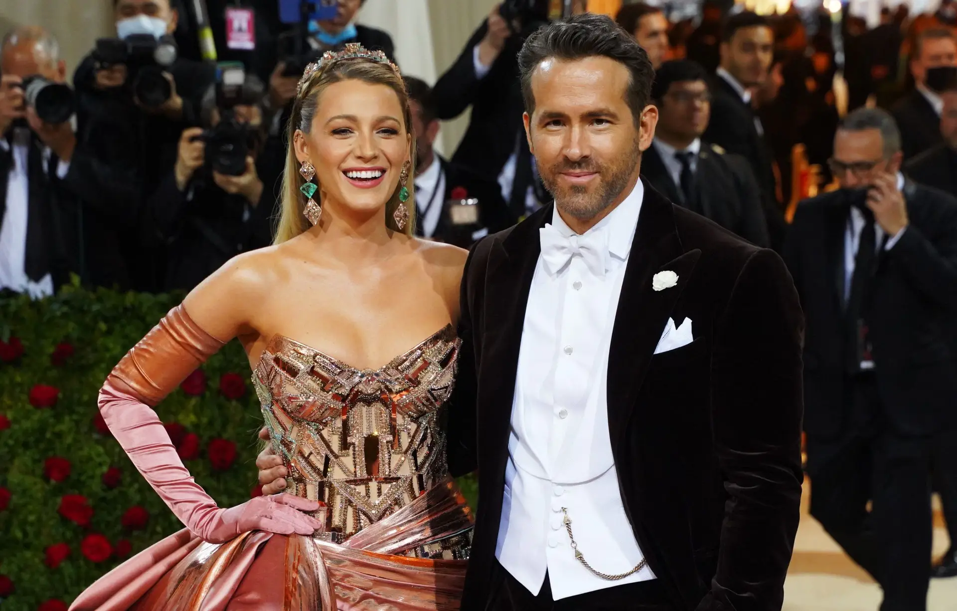 NEW YORK, NEW YORK – MAY 02: Blake Lively and Ryan Reynolds attend the 2022 Costume Institute Benefit celebrating In America: An Anthology of Fashion at Metropolitan Museum of Art on May 02, 2022 in New York City. (Photo by Sean Zanni/Patrick McMullan via Getty Images)