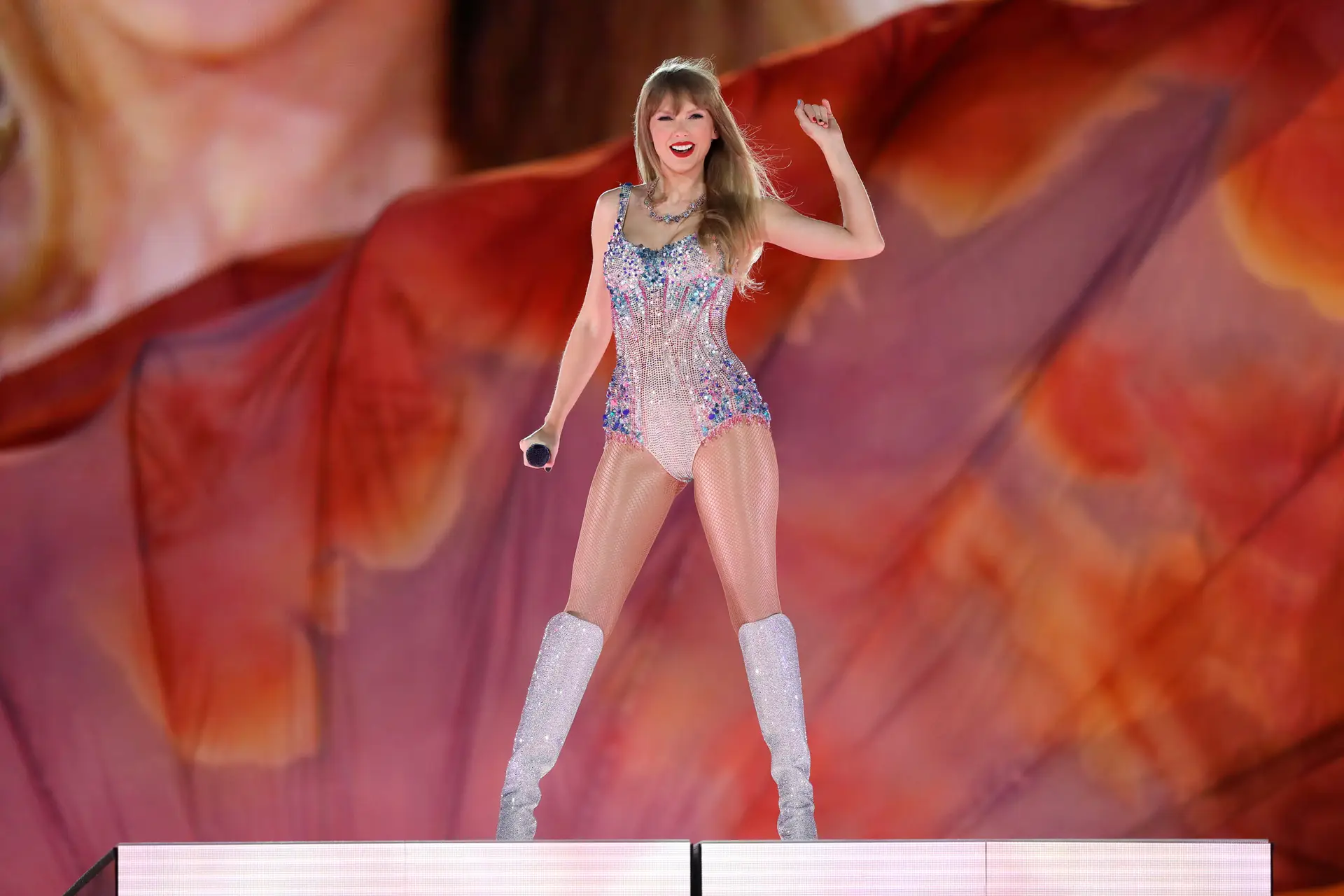 TAMPA, FLORIDA – APRIL 13: EDITORIAL USE ONLY Taylor Swift performs onstage during “Taylor Swift | The Eras Tour” at Raymond James Stadium on April 13, 2023 in Tampa, Florida. (Photo by Octavio Jones/TAS23/Getty Images for for TAS Rights Management)