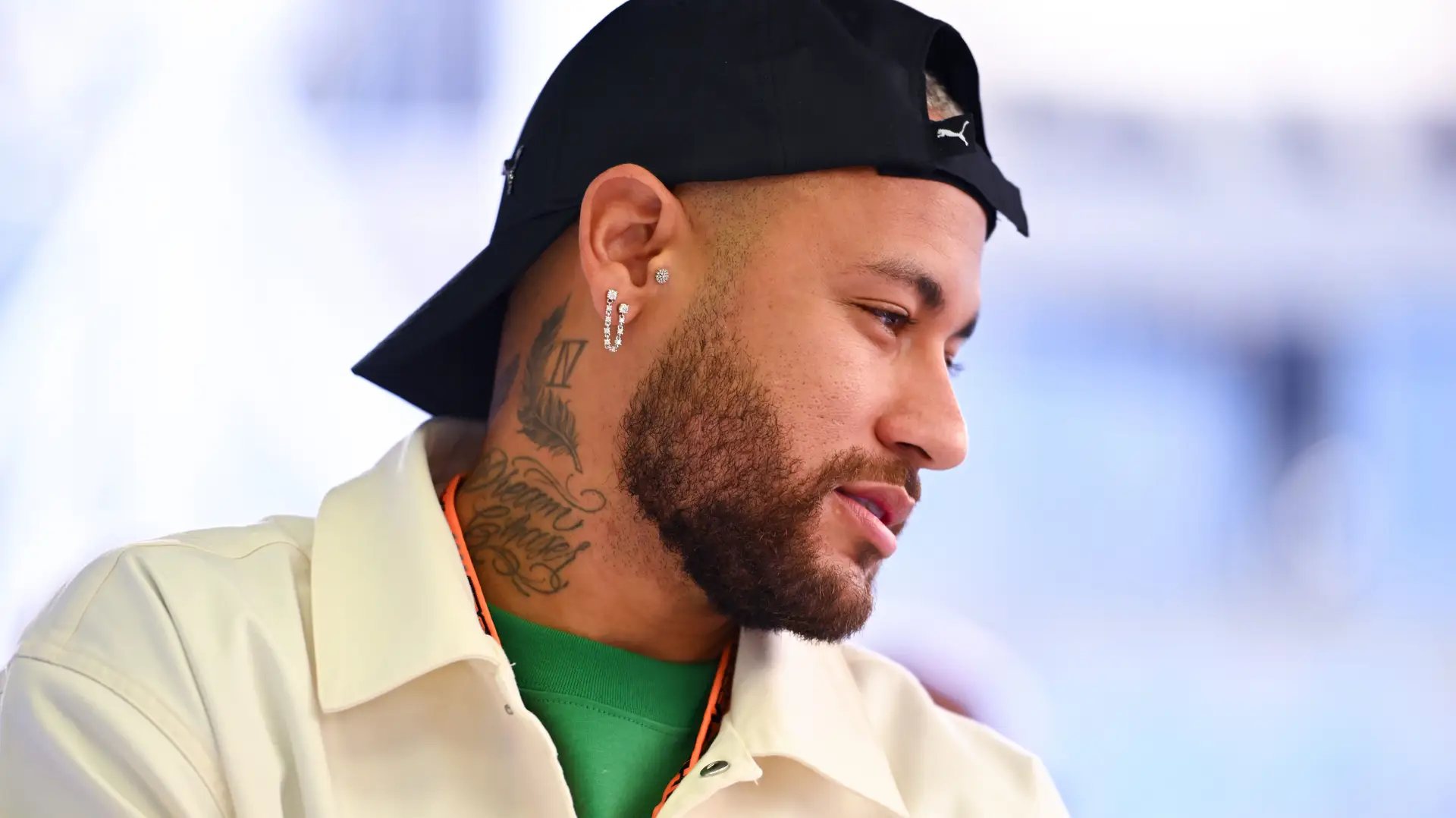 BAHRAIN, BAHRAIN – MARCH 02: Neymar is given a tour of the Visa Cash App RB garage prior to the F1 Grand Prix of Bahrain at Bahrain International Circuit on March 02, 2024 in Bahrain, Bahrain. (Photo by Rudy Carezzevoli/Getty Images)