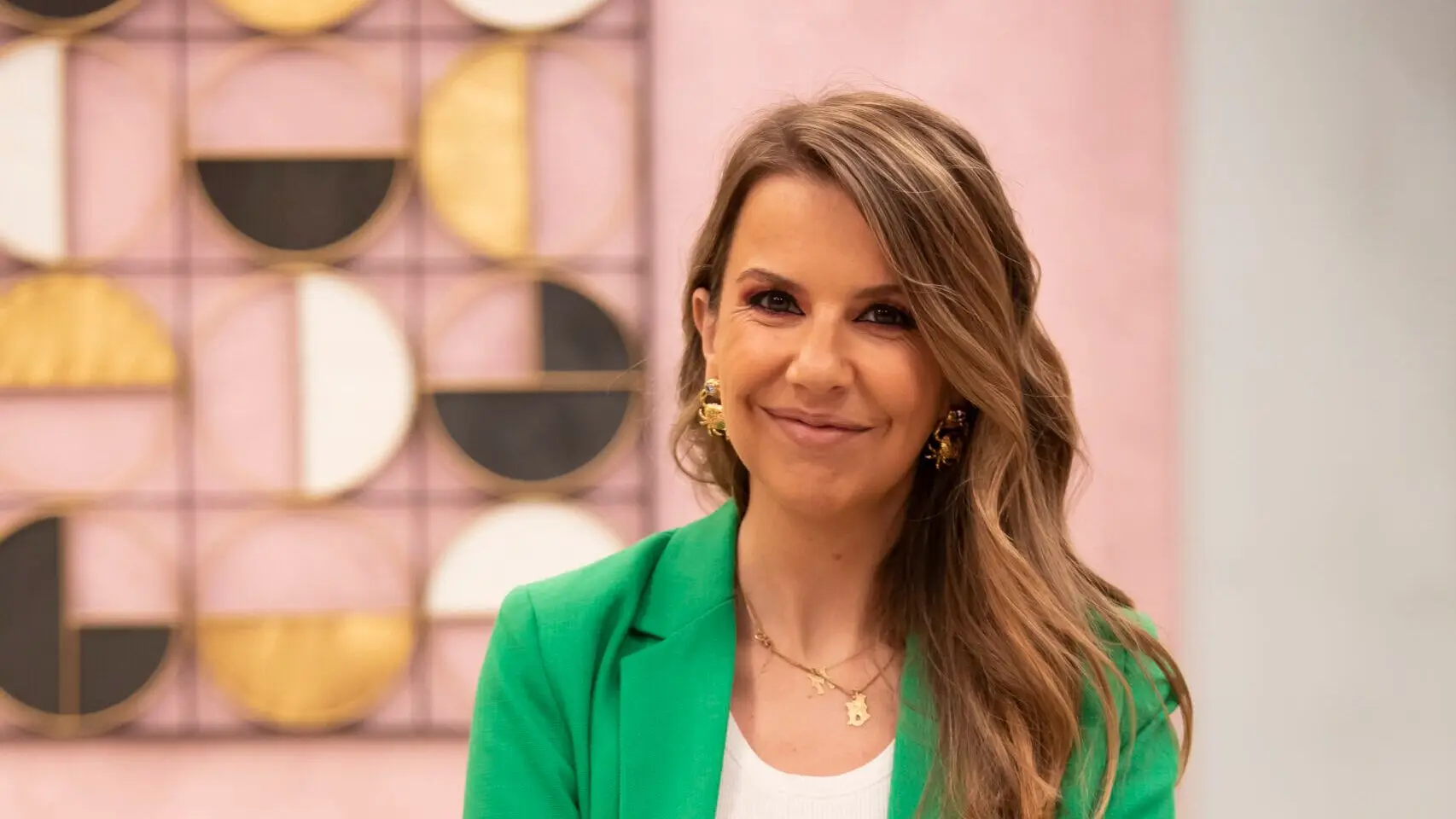 Ana Garcia Martins fala sobre viver com o namorado no futuro