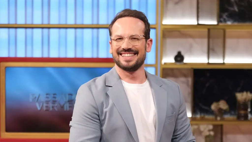 Hugo Mendes declara-se: “Estamos juntos não há muito tempo” - Fama Show