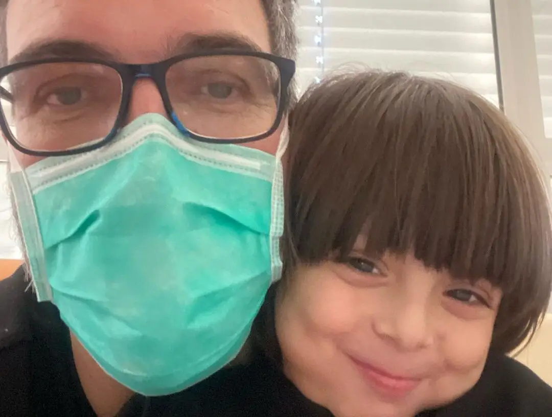 Filho de Pedro Chagas Freitas sai do hospital: “Três meses depois, a liberdade”