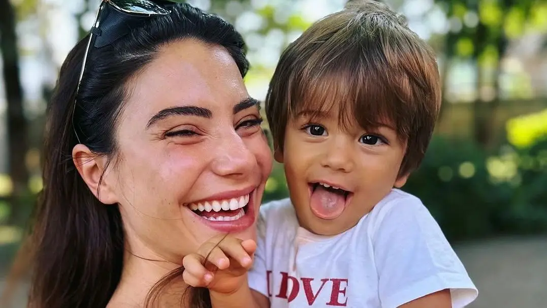 Carolina Carvalho fala sobre problema de saúde do filho: "A respiração dele  é difícil" - Fama Show