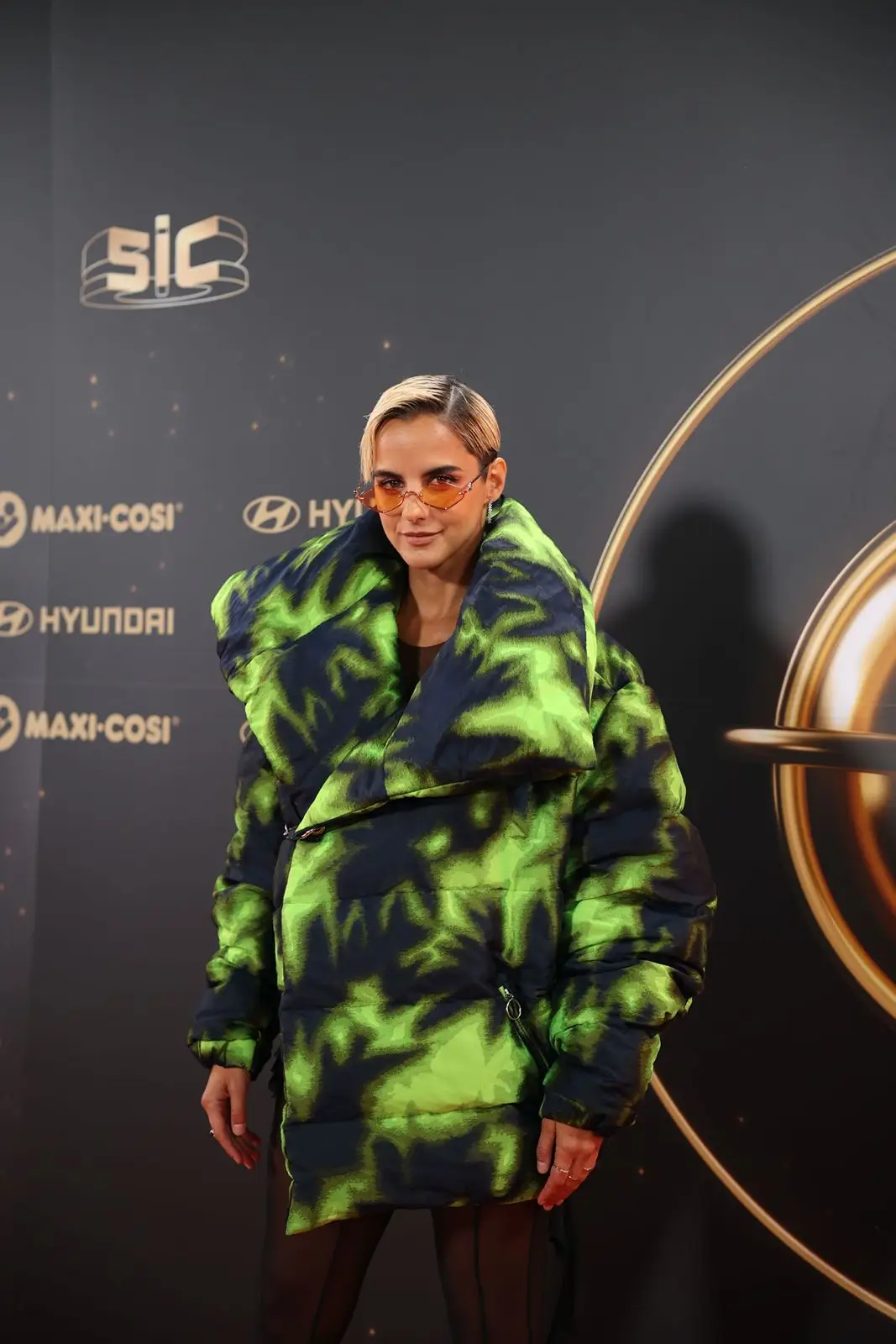 Modo 'Brat Summer'? O visual de Sara Matos nos Globos de Ouro: "Gosto sempre de pensar que sou muito camaleónica"