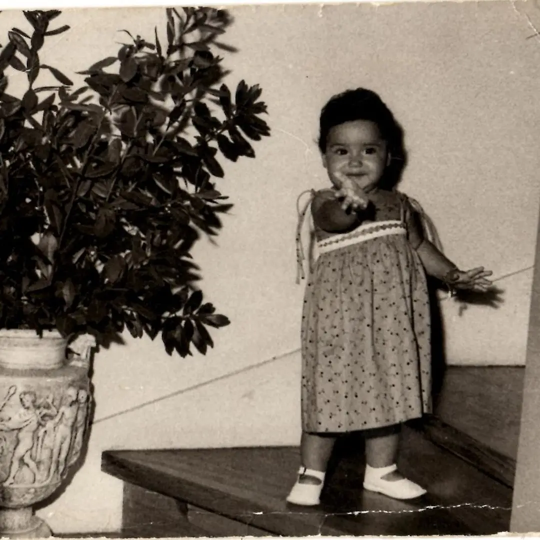 É filha de um cantor de música popular portuguesa e faz 39 anos de carreira - Sabe quem é esta famosa?