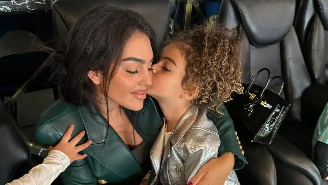 Georgina Rodríguez com Alana Martina