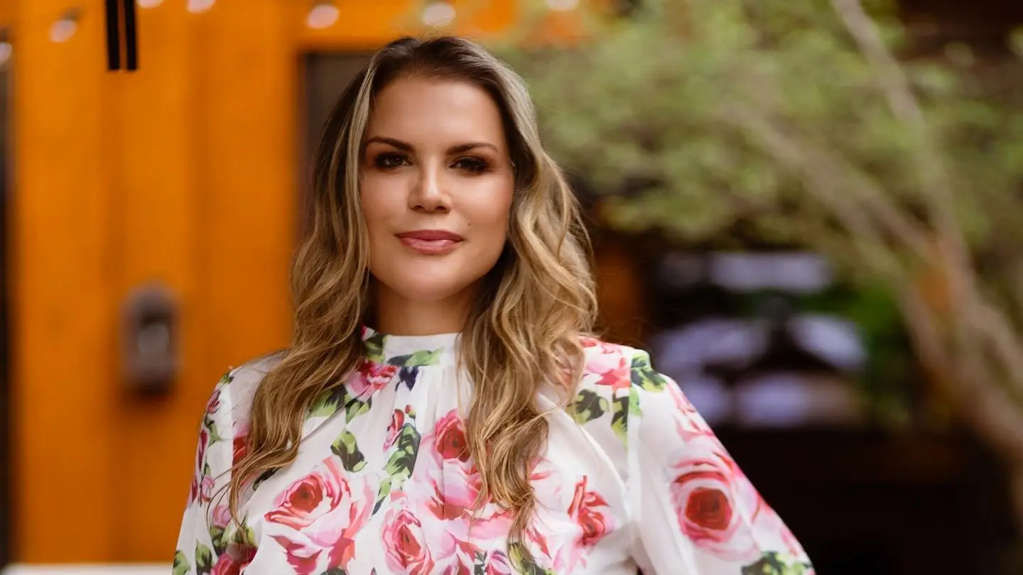 Katia Aveiro recebe visita peculiar em casa: "Dizem que são bons de comer"