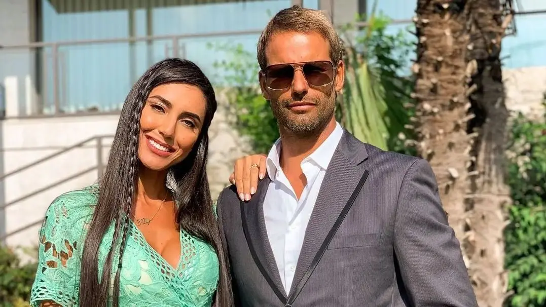 Kelly Baron e Pedro Guedes regressam a Portugal com o filho: "Será tudo novidade"