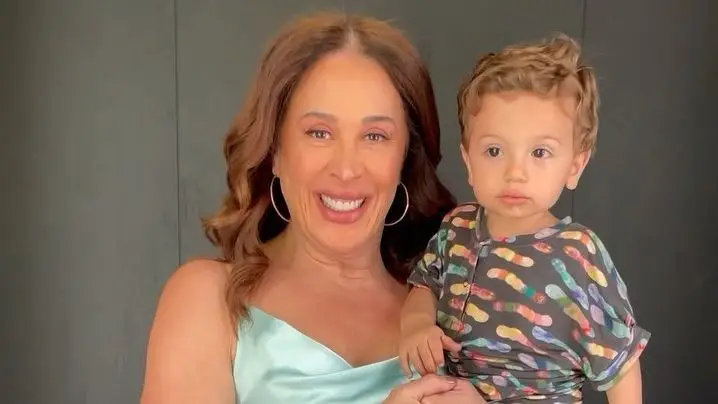 Cláudia Raia com o filho mais novo, Luca