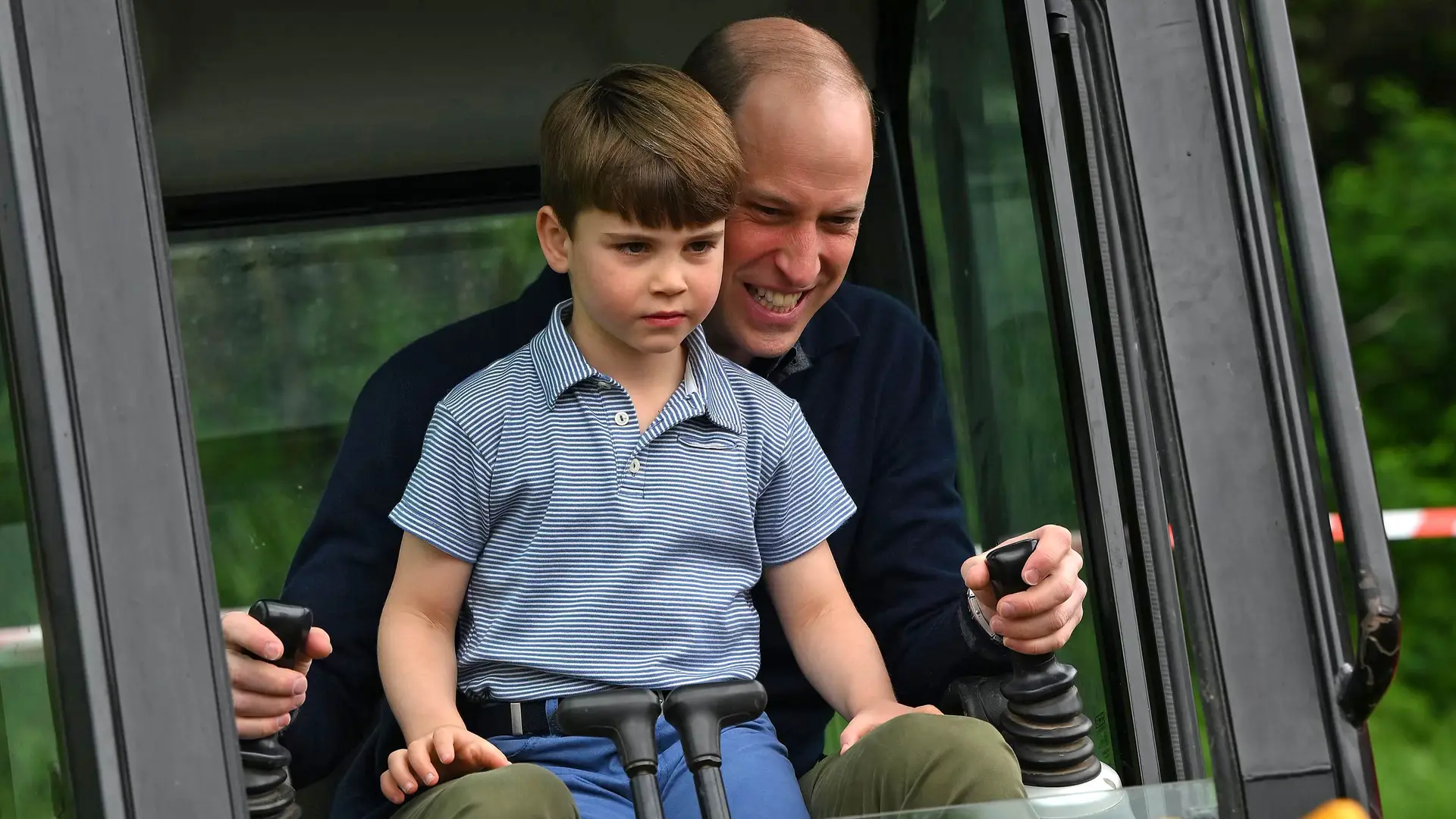 William com o filho mais novo, Louis