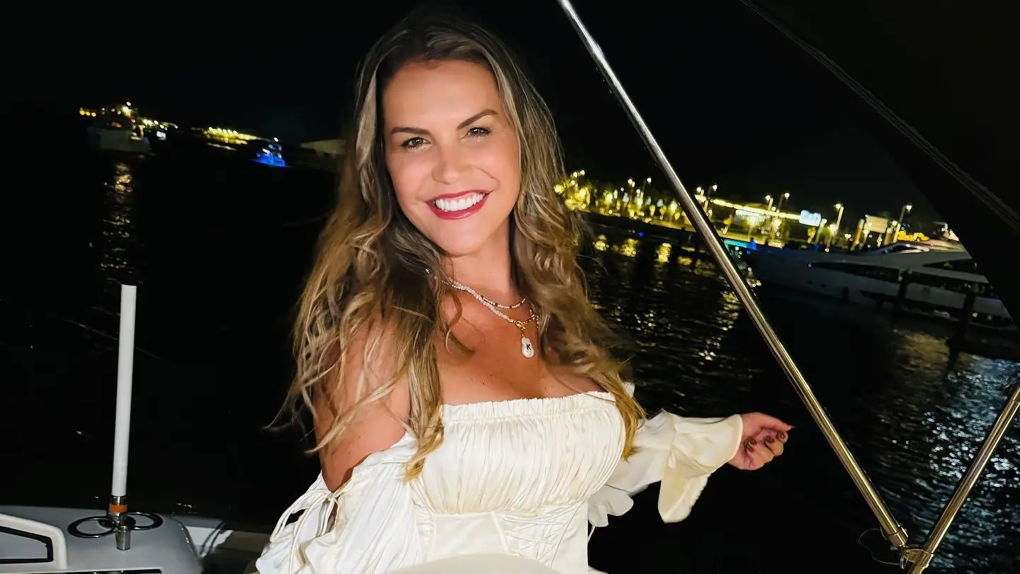 Katia Aveiro