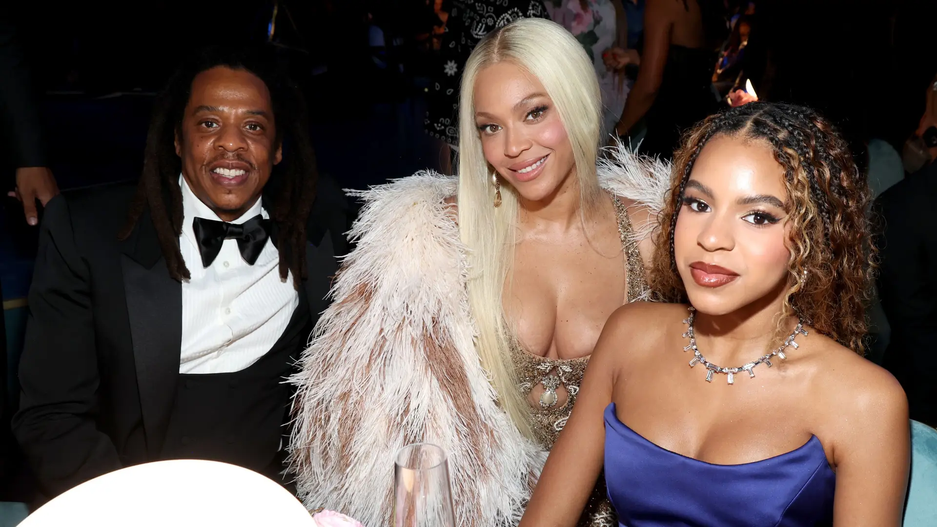 Beyoncé tem reação inusitada ao ser anunciada como vencedora do Grammy mais cobiçado