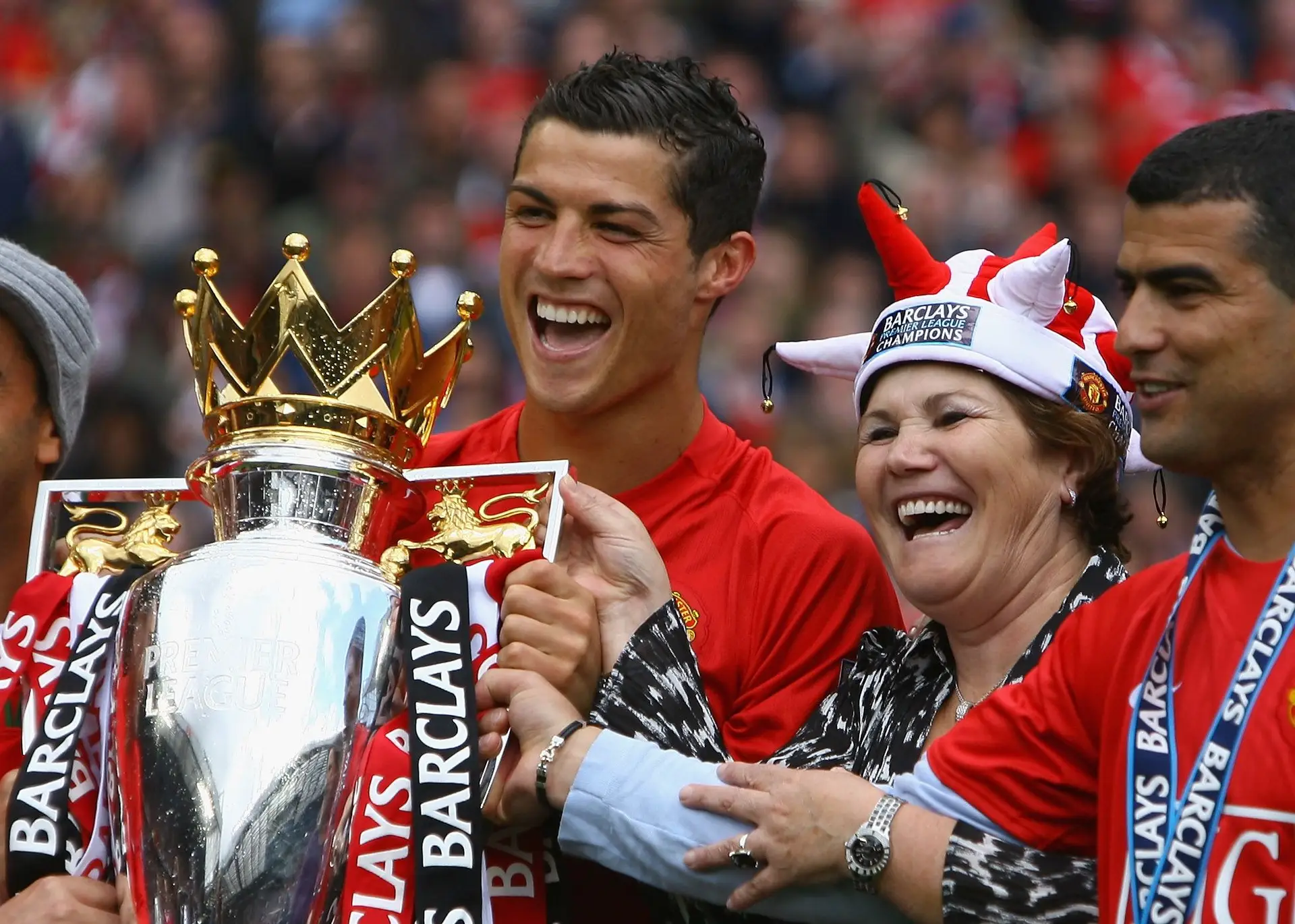 Cristiano Ronaldo celebra 40 anos: Recorde os momentos em família que não passaram despercebidos 