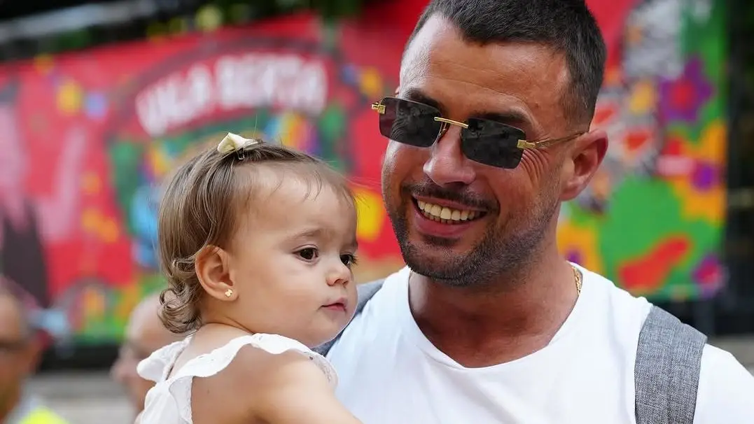 Marco Costa com a filha, Maria Emília