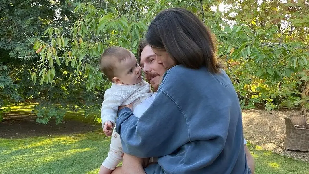 Matilde Breyner e Tiago Felizardo com a filha