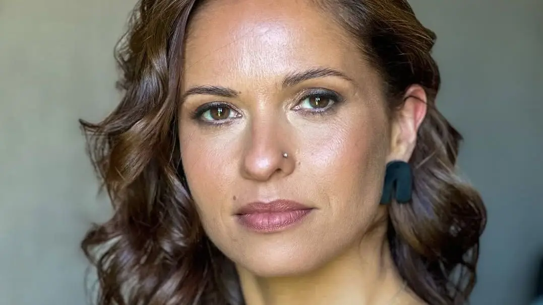 Vera Kolodzig: "Havia dias em que fumava 15 cigarros numa hora" - Fama Show
