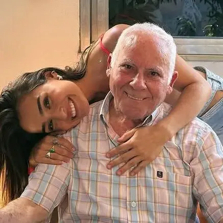 No Brasil, Angie Costa mostra experiência única com o avô ...