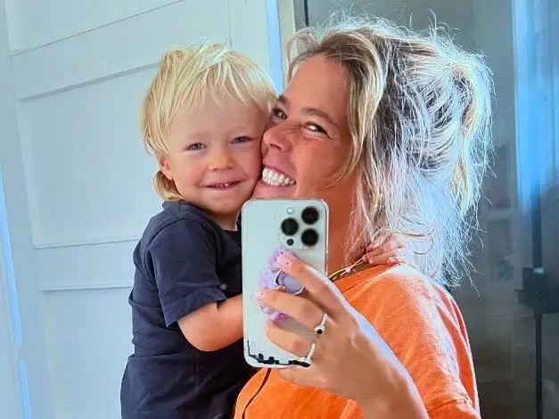 Em dia especial, Inês Aires Pereira questiona o filho: "Gostas mais da mãe  ou do pai?" - Fama Show