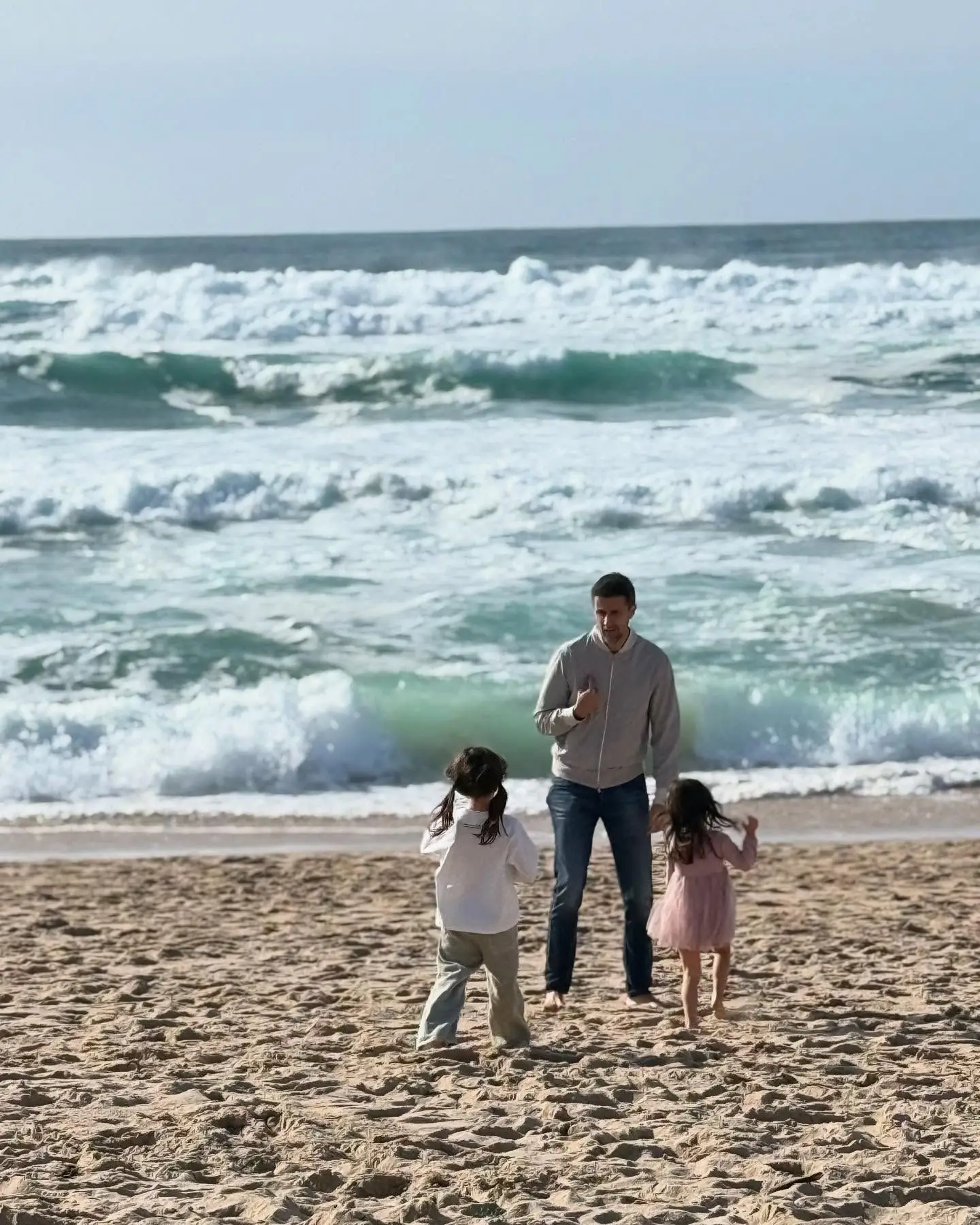 Daniel Oliveira assinala Dia do Pai e revela imagens únicas com as filhas