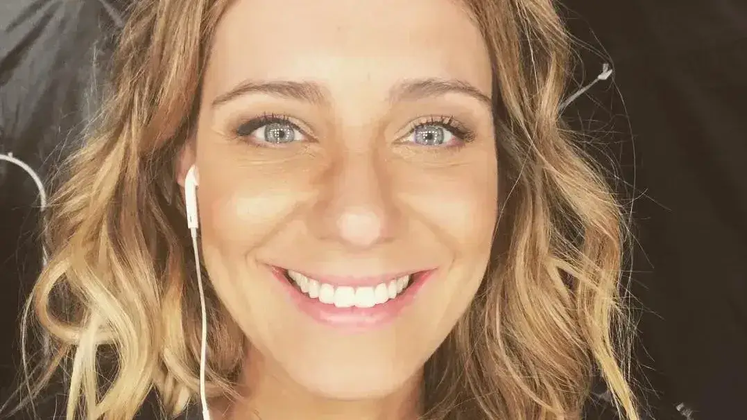 no-brasil-joana-solnado-recebe-visita-especial-de-cara-bem-conhecida