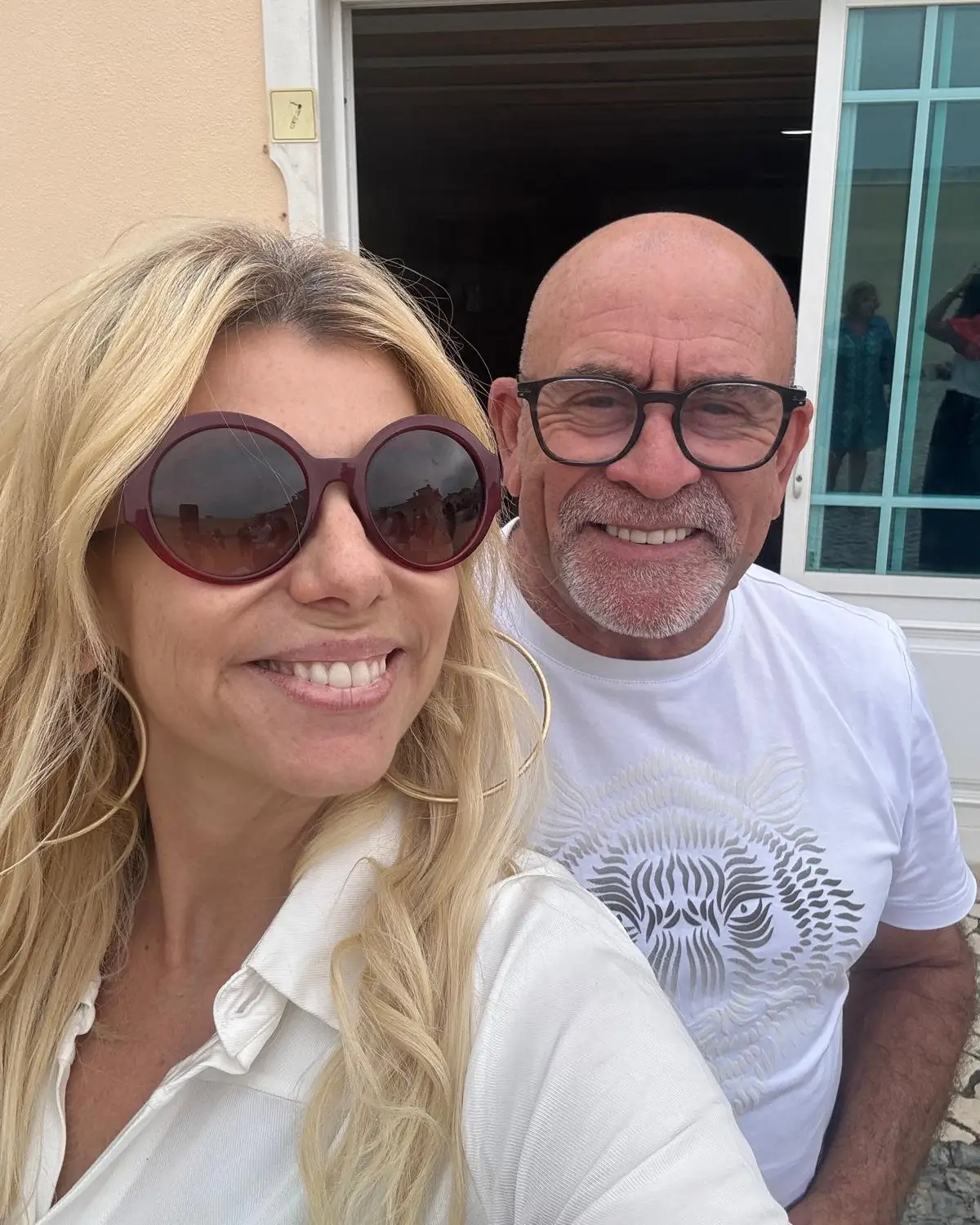 “Sempre comigo a teu lado” - Mónica Sintra declara-se a pessoa especial e revela imagens únicas