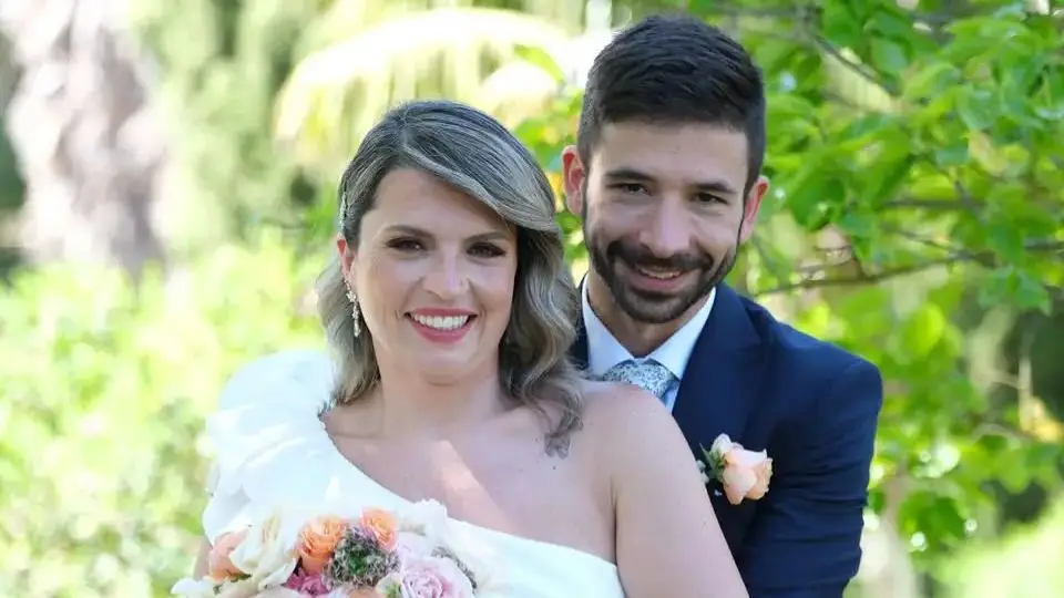 Inês Bicho, thí sinh của chương trình 'Married at First Sight', đã nói "vâng" với Paulo Chadeca — Xem nhẫn đính hôn - Fama Show