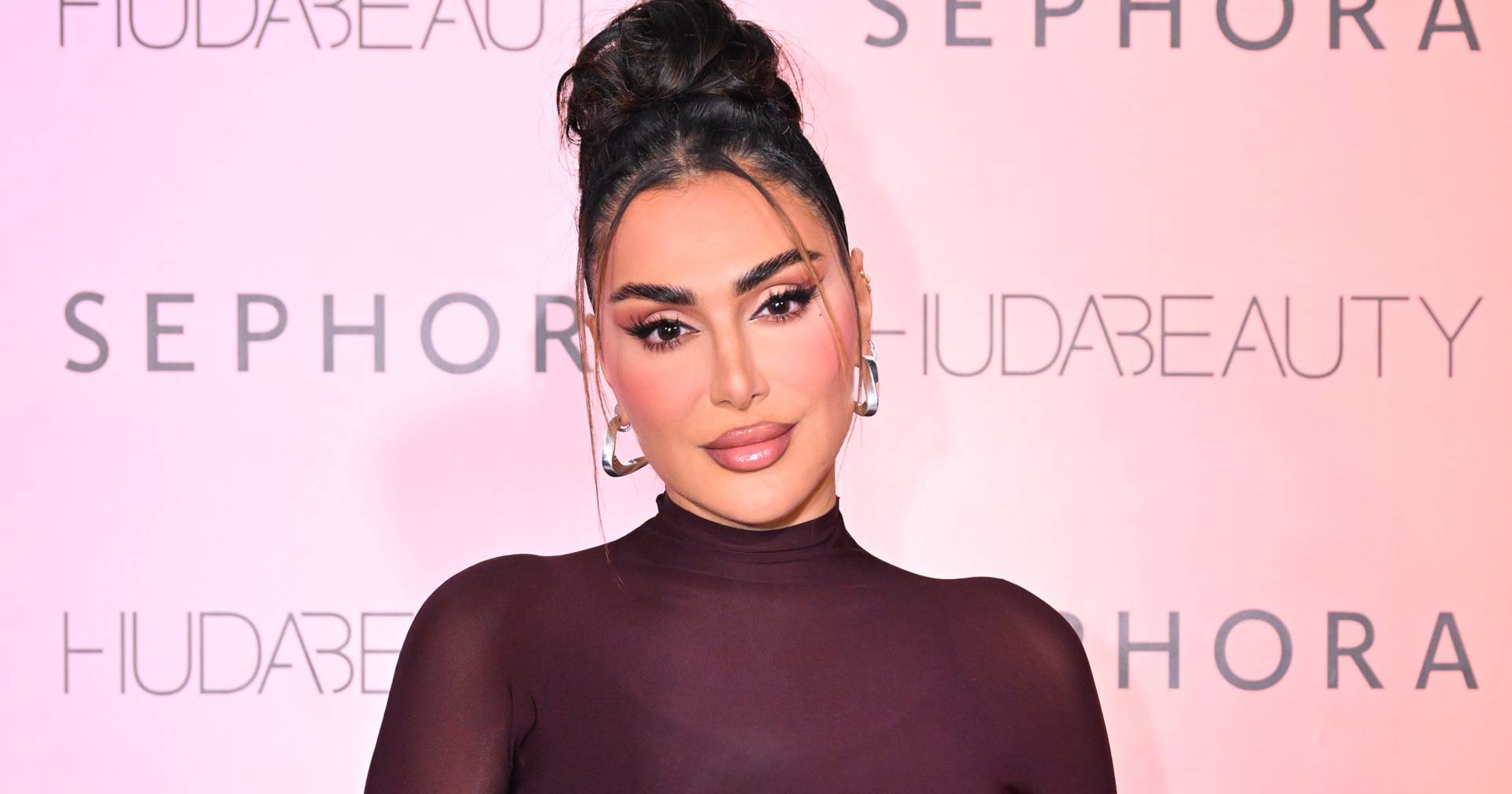 Huda Beauty: A Fundadora Surpreende ao Revelar Casamento com Açoriano!