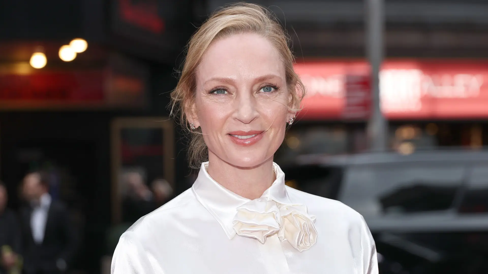 Uma Thurman Em Lisboa Uma Mulher De Eleg ncia Rara Simpatia Genu na 