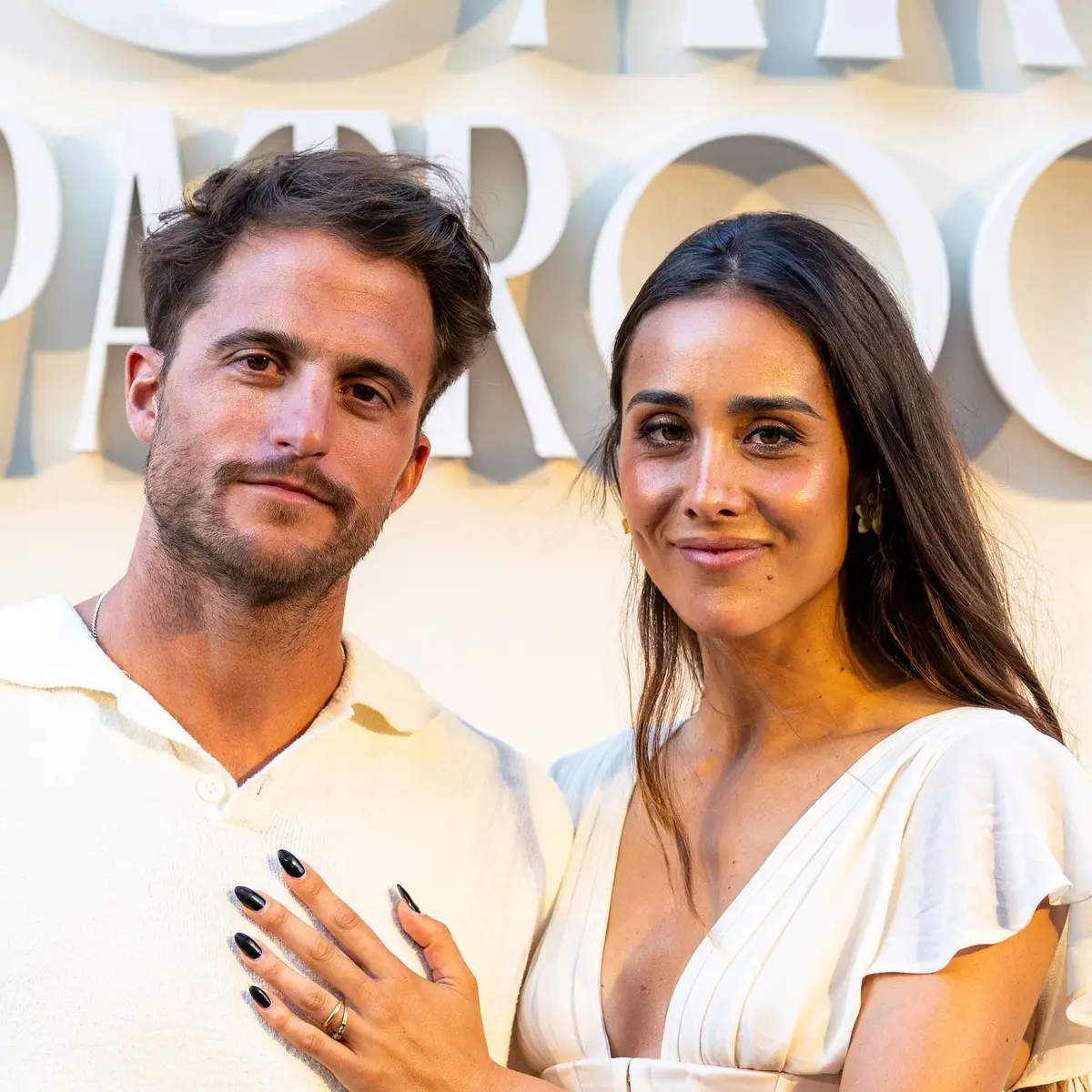 Rita Patrocínio e Tiago Teotónio Pereira anunciam sexo do bebé: "O nosso mundo cor de…" - Fama Show