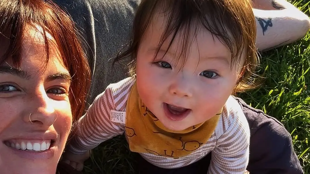 Mariana Pacheco com o filho, Amadeo