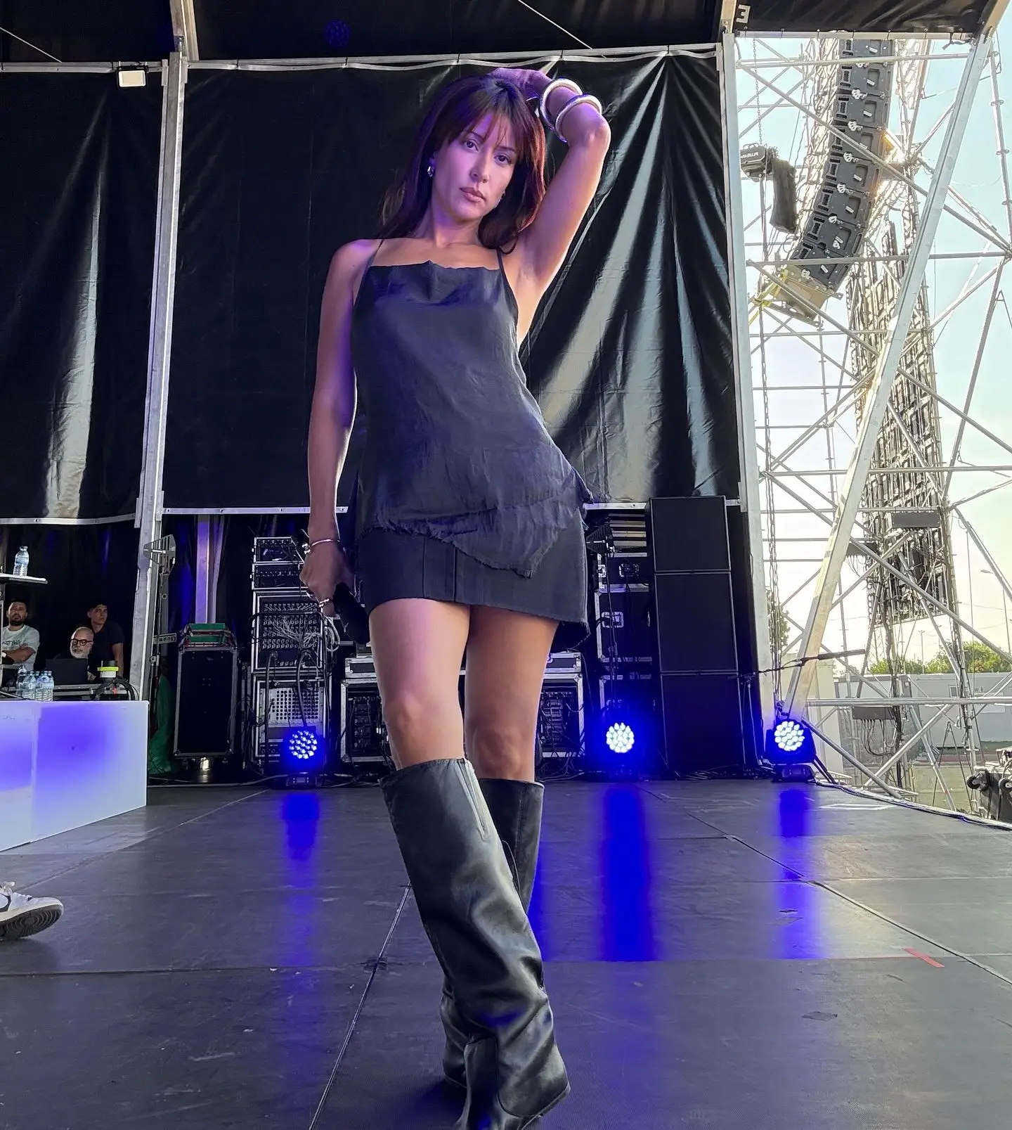 Ana Moura surpreende fãs com mudança de visual! Veja as imagens 