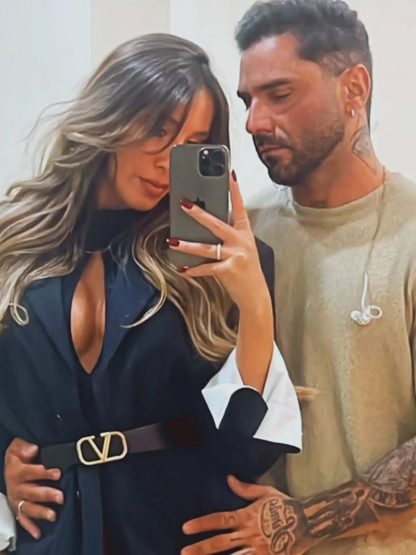 Mais apaixonado que nunca? Cantor Leandro revela imagens inéditas ao lado da noiva