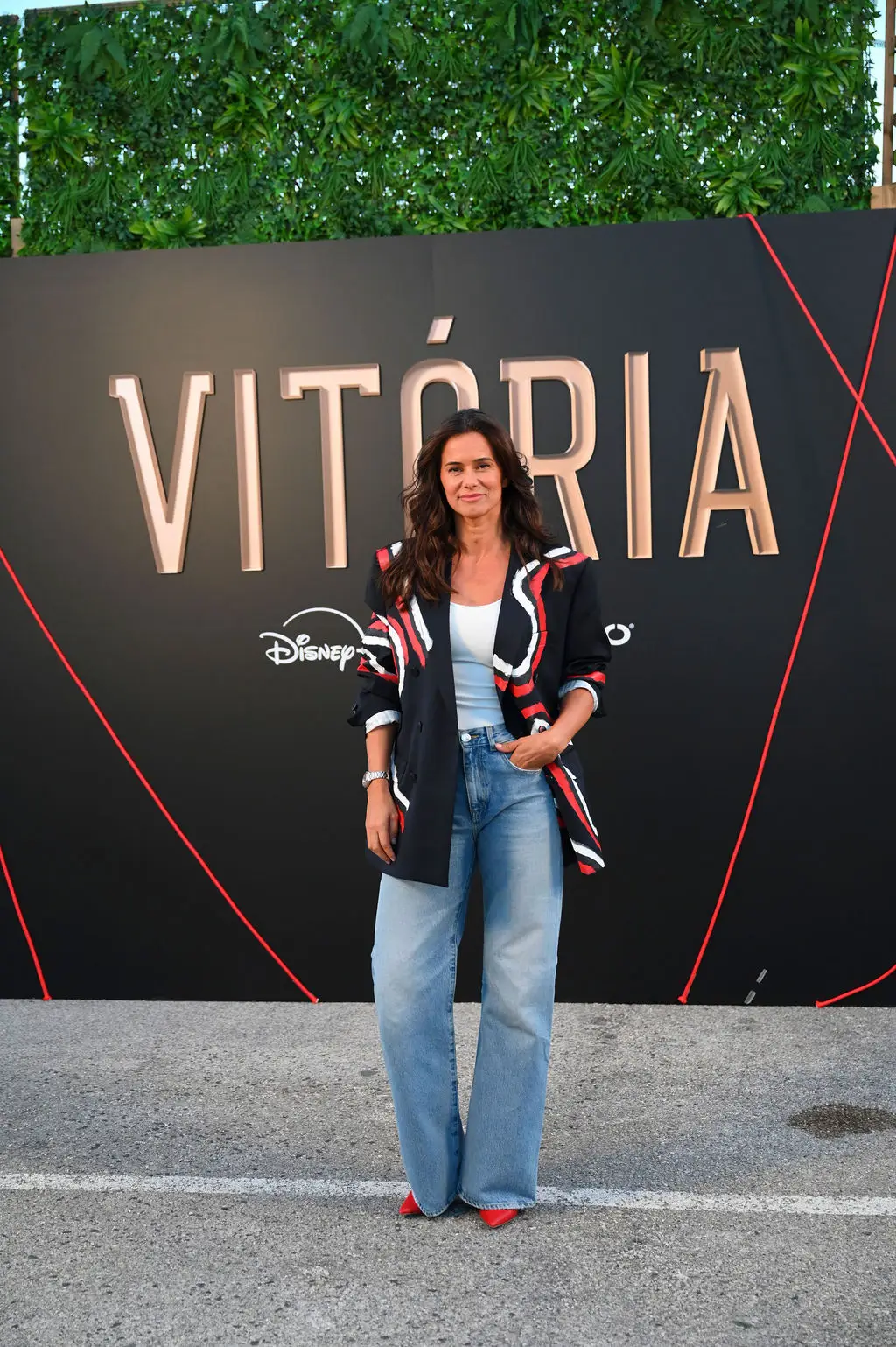 De Claúdia Vieira a Kim Kardashian! Os looks mais incríveis da semana das famosas