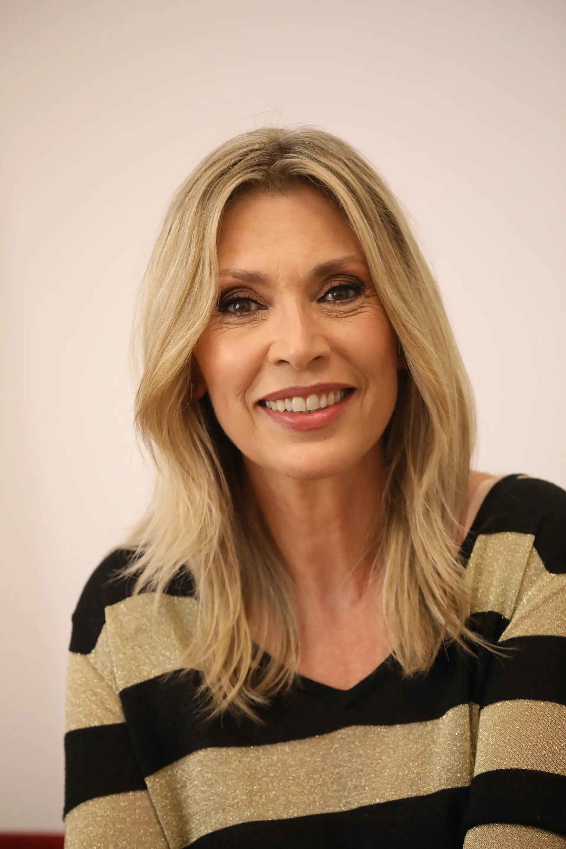 Clara de Sousa conta-nos detalhes sobre os Globos de Ouro: "Com os nomes que temos em cartaz..."