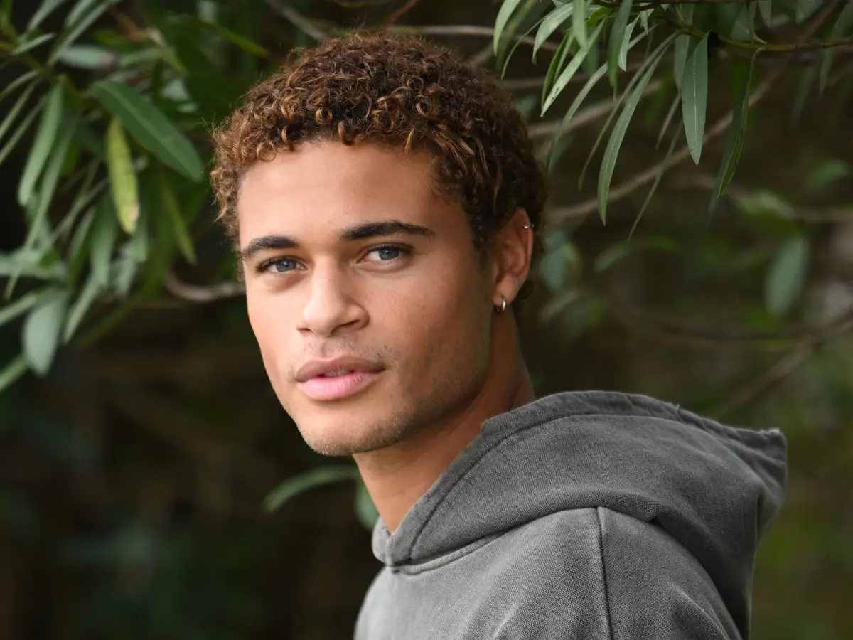 Evandro Gomes prepara-se para ser 'filho' de Sofia Alves na nova novela da  SIC: "O primeiro encontro foi muito giro" - Fama Show