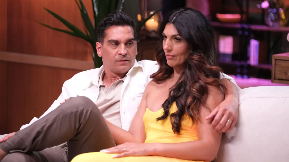 Confirmado! Relação de Carla e Nelson, de 'Casados', chega ao fim — Saiba o  motivo - Fama Show