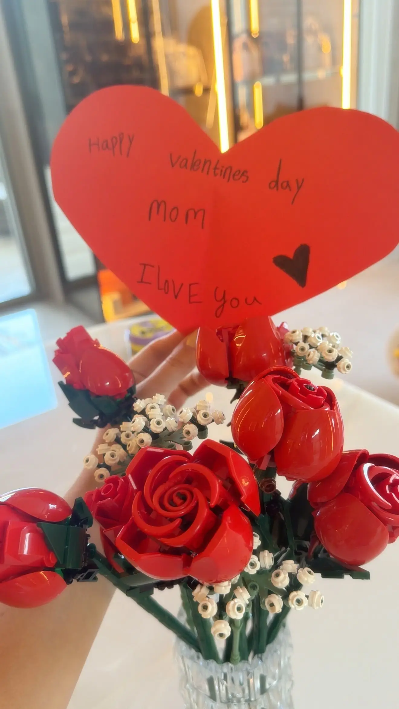 Georgina Rodríguez celebra Dia dos Namorados... graças às surpresas dos filhos