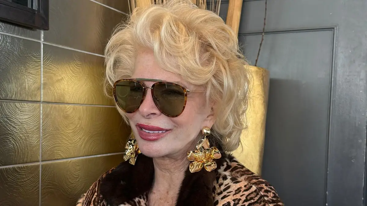 Joia de luxo oferecida por pessoa especial marca aniversário de Lili Caneças: "Fiquei tão emocionada"