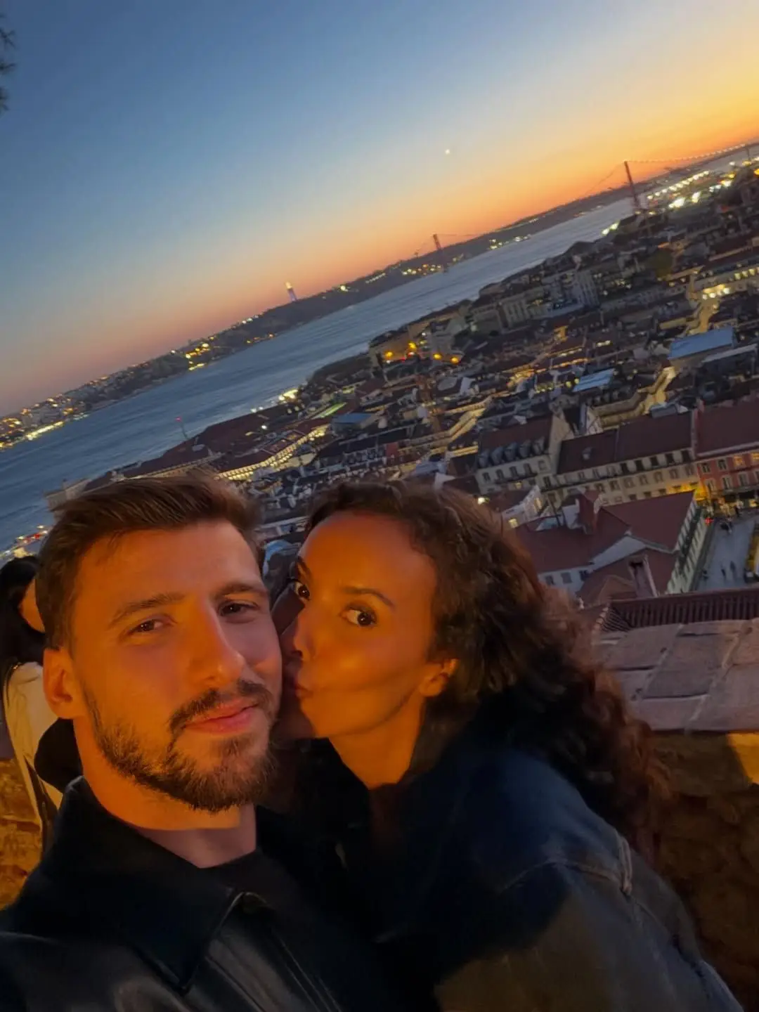 Namorada de Rúben Dias rendida a Portugal: "Agora nunca mais quero sair [daqui]"