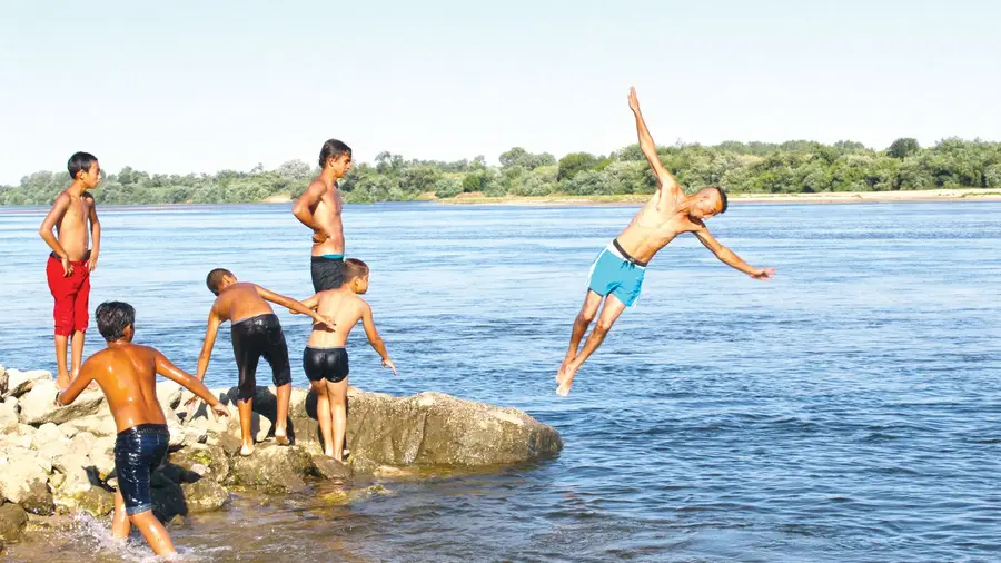 Tejo ainda é um destino de Verão apesar da ameaça da poluição