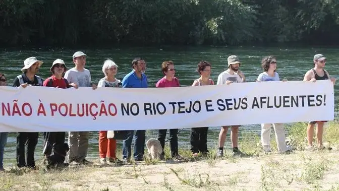 APA confirma descargas ilegais da Silicalia no Pego APA confirma descargas ilegais da Silicalia no Pego