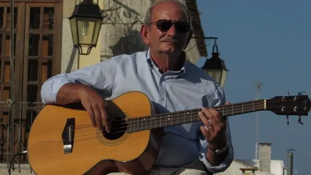 Fado na Praça da fadista Dora Maria percorre localidades do distrito de Santarém