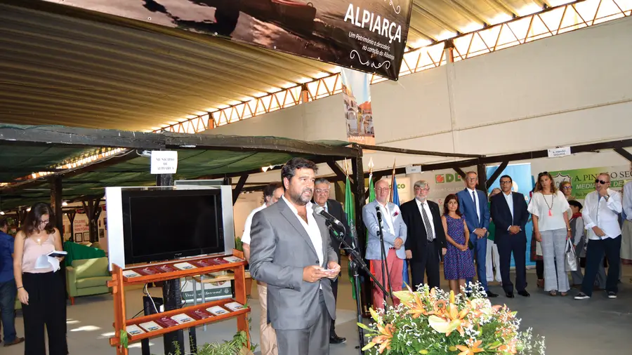 Comitiva francesa é convidada de honra na inauguração da Alpiagra