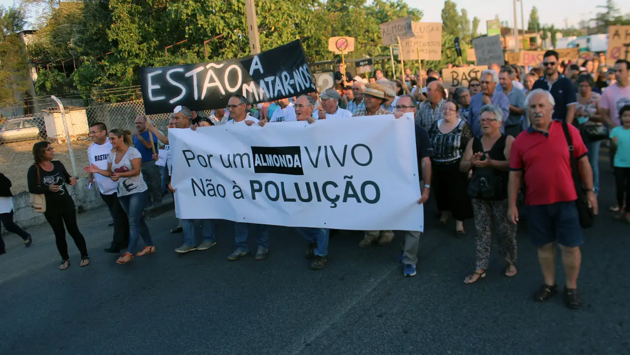 Ajuntamento popular em defesa da despoluição do Rio Almonda