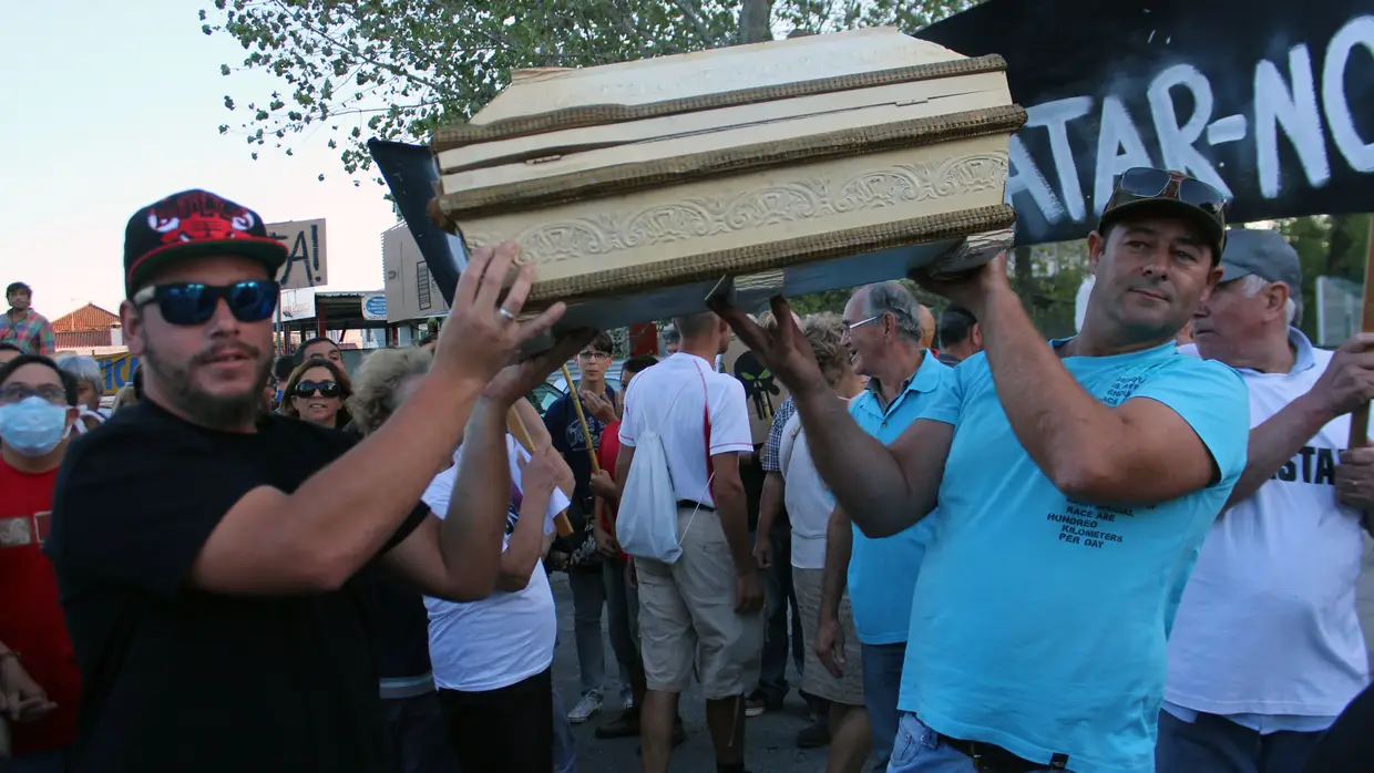 Ajuntamento popular em defesa da despoluição do Rio Almonda